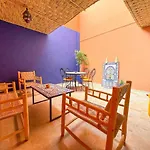 Elegant 2-Bedroom Duplex Downtown Private Terrace