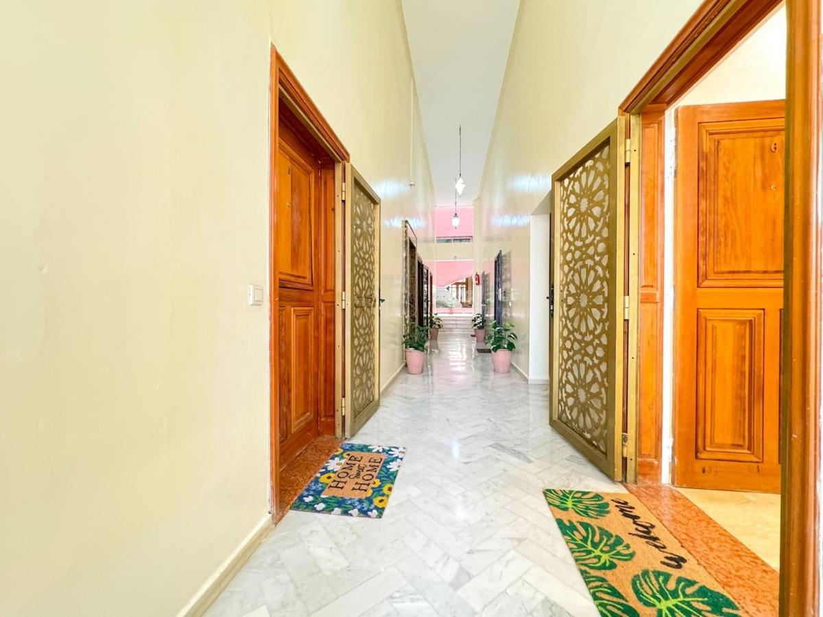 Elegant 2-bedroom Duplex Downtown Private Terrace *